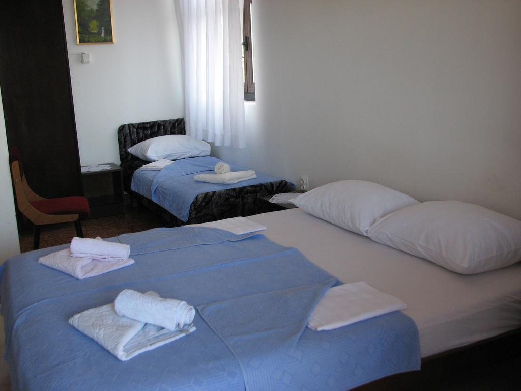 Guest House Ivo Jovanovic Sveti Stefan Room photo