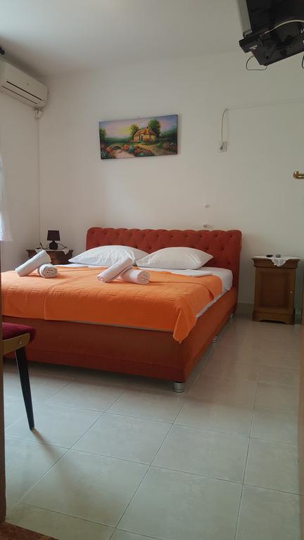 Guest House Ivo Jovanovic Sveti Stefan Exterior photo