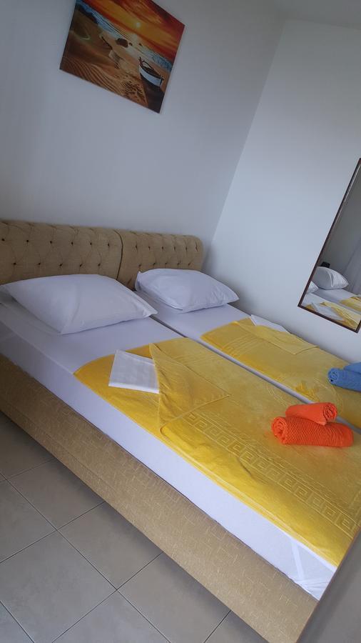 Guest House Ivo Jovanovic Sveti Stefan Exterior photo